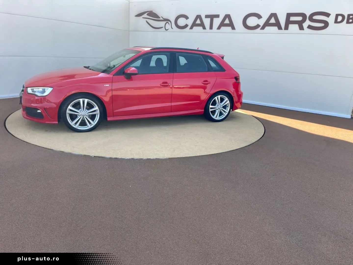 Audi A3  1.4TFSI  140CP  SLINE  BI-Xenon  Keyless  Navi  Pie