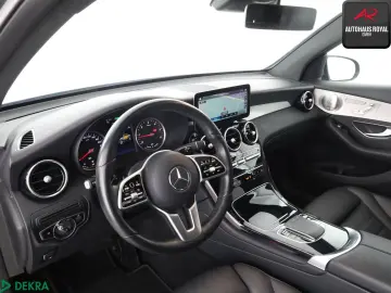 MERCEDES-BENZ GLC 300 de Coupe 4M DESIGNO MAGNO KEYL…