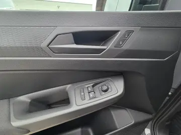 VW Caddy Maxi AHK LED 7-Sitze