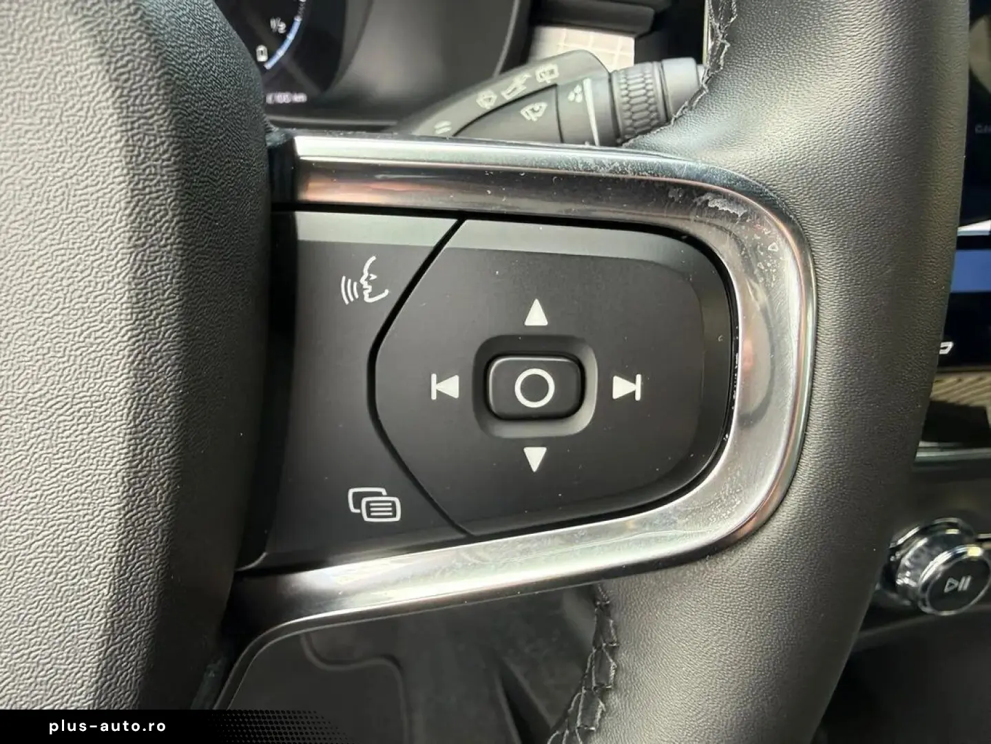 Volvo Xc-40