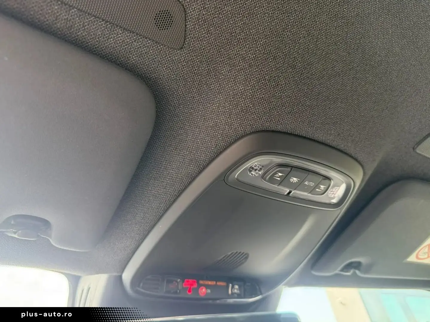 Volvo Xc-40
