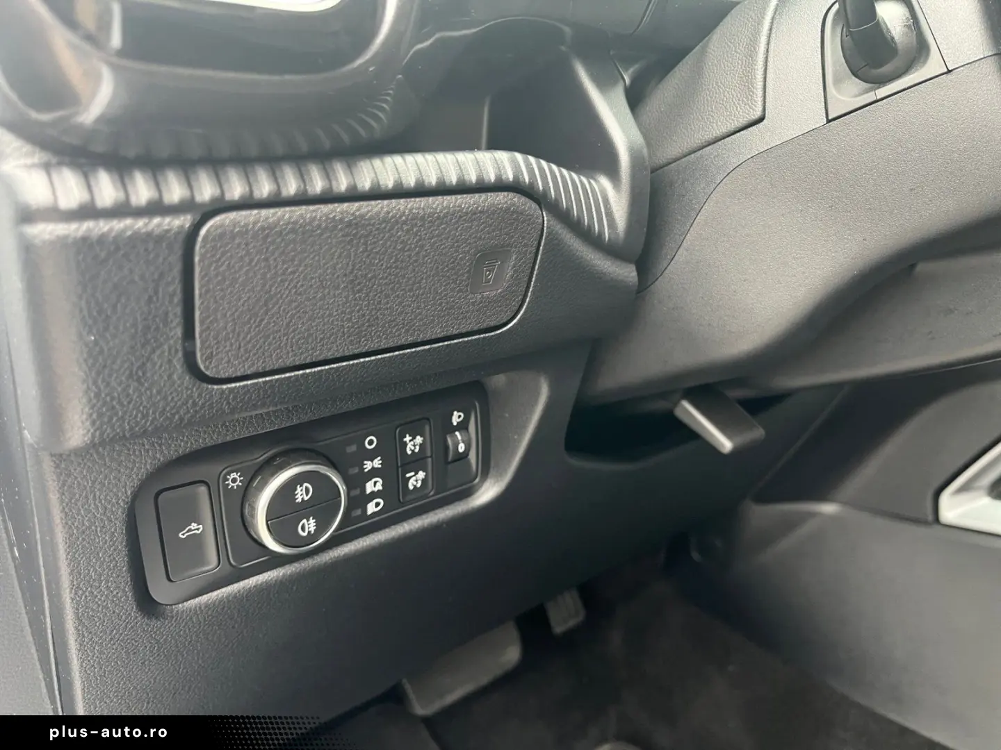FORD Ranger Wildtrak 2.0 Ecoblue 4x4 DoKa Winter Pake