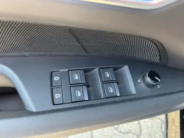 AUDI e-tron GT Q B&O LM21