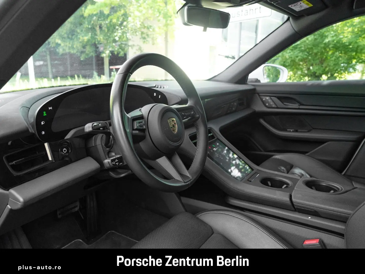 PORSCHE Taycan Panoramadach ParkAssistent 25.148km 1.Han