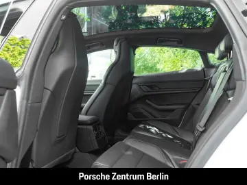 PORSCHE Taycan Panoramadach ParkAssistent 25.148km 1.Han