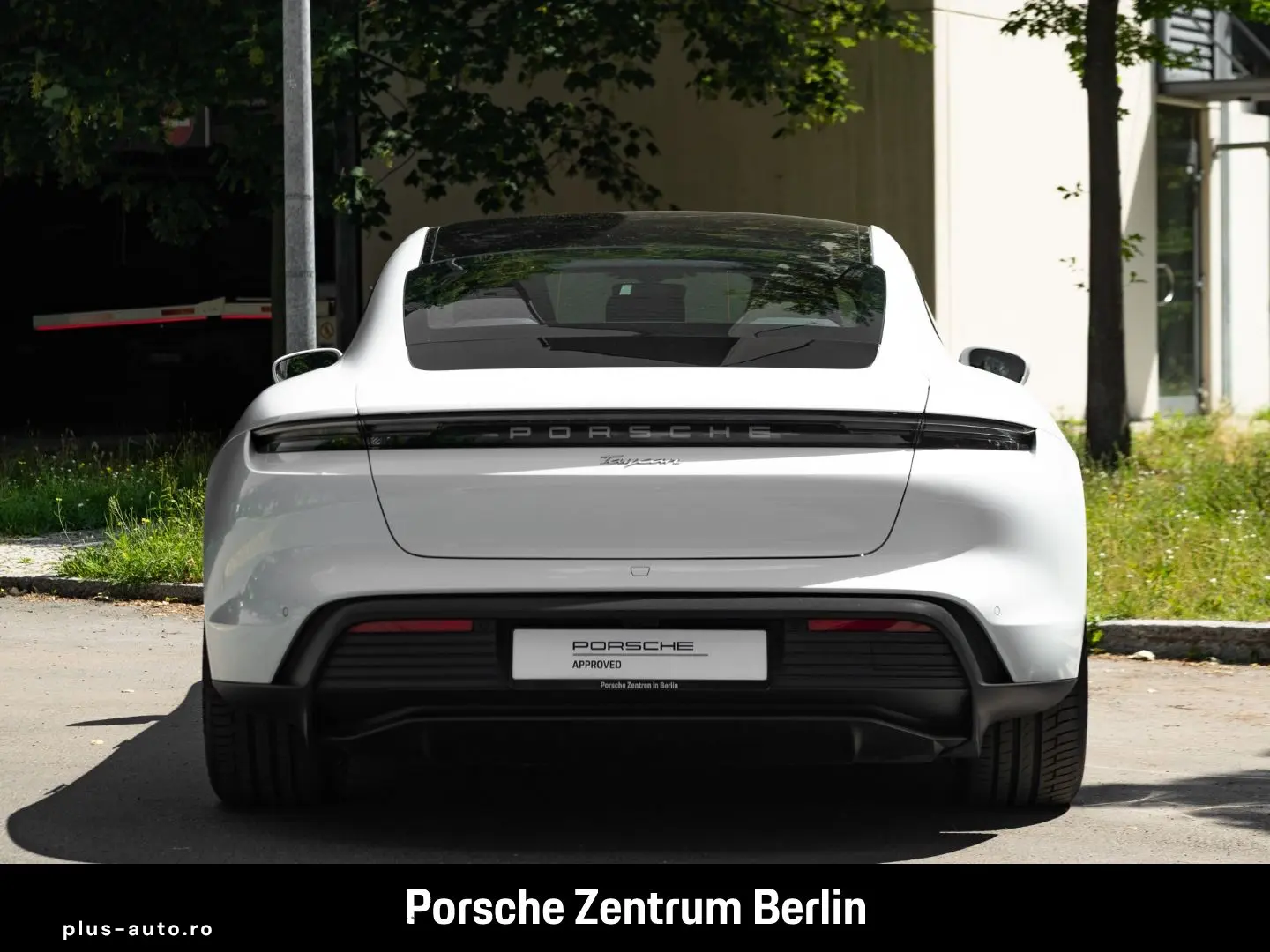 PORSCHE Taycan Panoramadach ParkAssistent 25.148km 1.Han