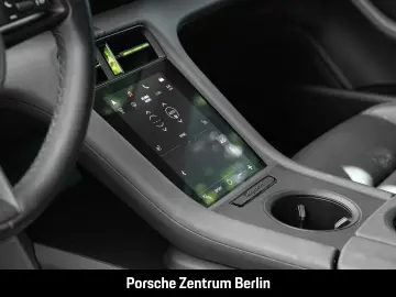 PORSCHE Taycan Panoramadach ParkAssistent 25.148km 1.Han