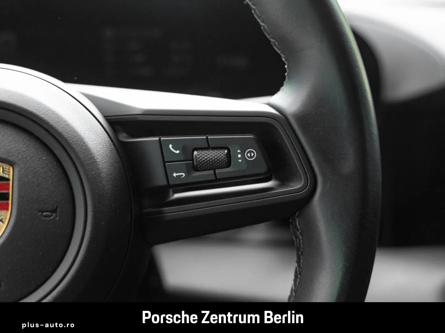 PORSCHE Taycan Panoramadach ParkAssistent 25.148km 1.Han