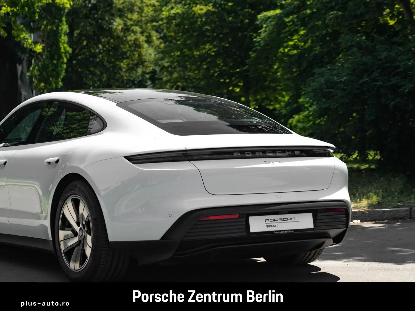 PORSCHE Taycan Panoramadach ParkAssistent 25.148km 1.Han