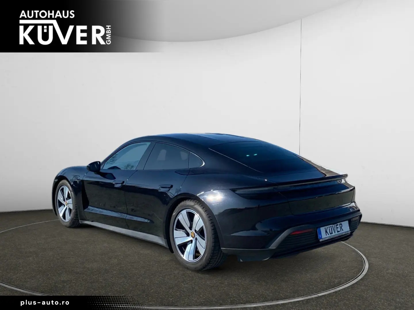PORSCHE Taycan 79 kWh BOSE ACC NAVI STHZ LED APP SHZ