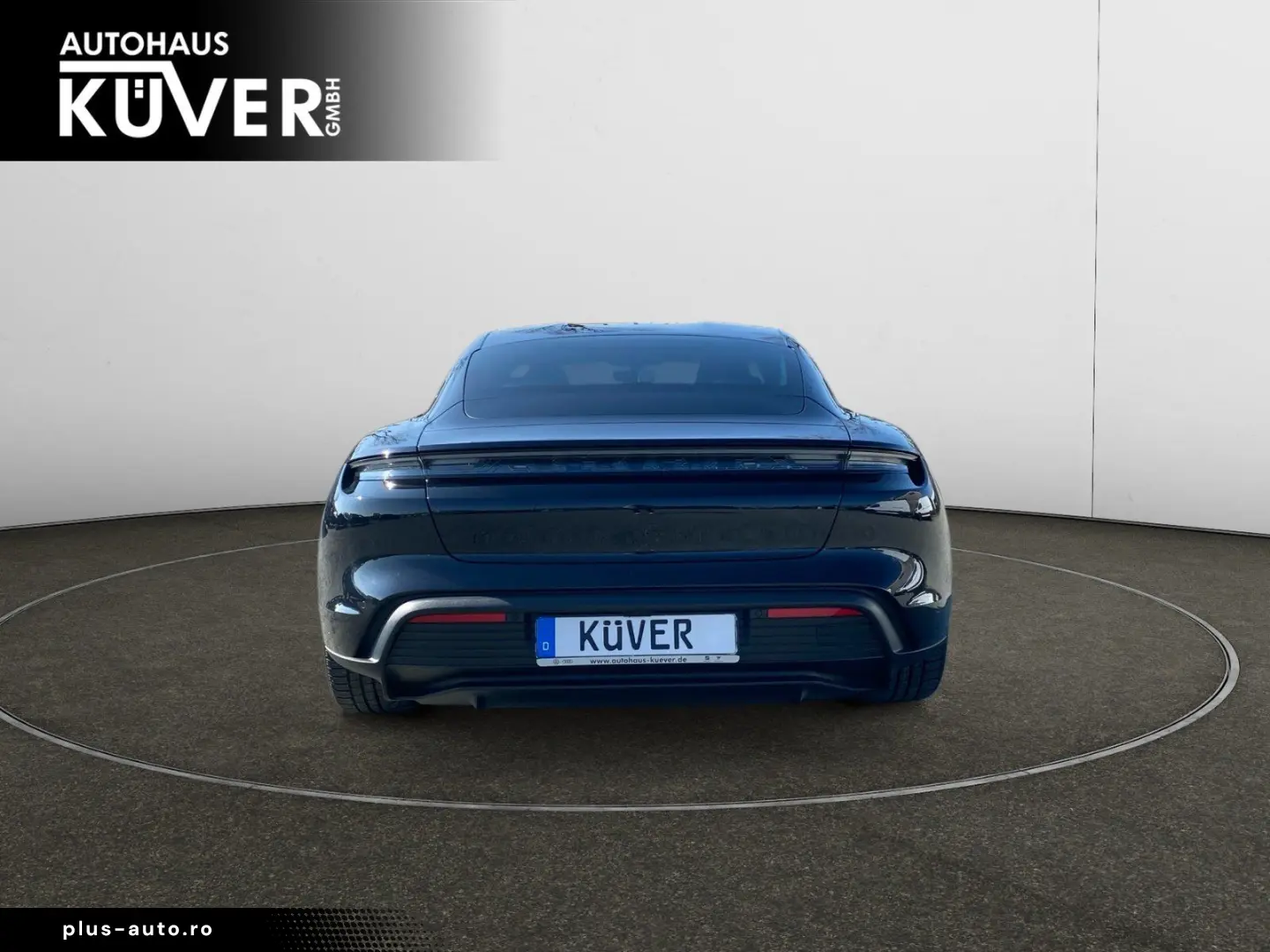 PORSCHE Taycan 79 kWh BOSE ACC NAVI STHZ LED APP SHZ