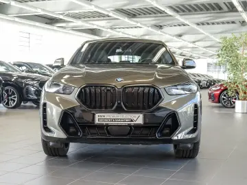 BMW X6 xDrive30d M Sport PANO HUD ACC RFK NAVI LED D