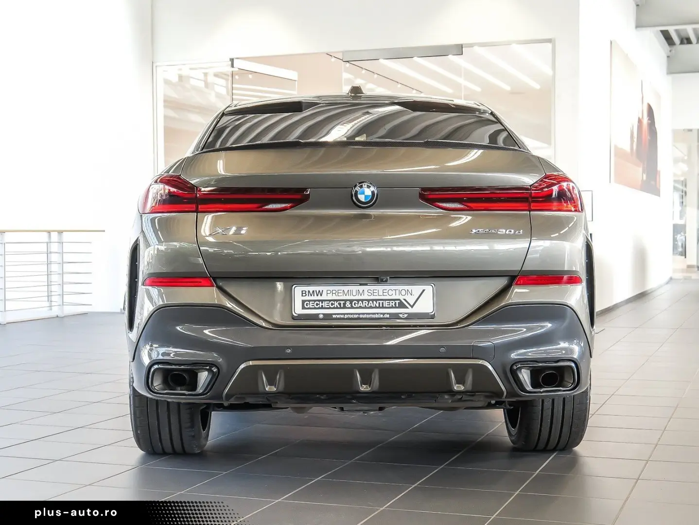 BMW X6 xDrive30d M Sport PANO HUD ACC RFK NAVI LED D