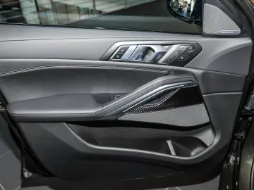 BMW X6 xDrive30d M Sport PANO HUD ACC RFK NAVI LED D