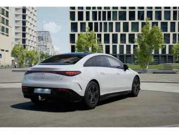 MERCEDES-BENZ EQE 350 4M AMG-Sport Pano AHK DIGITAL …