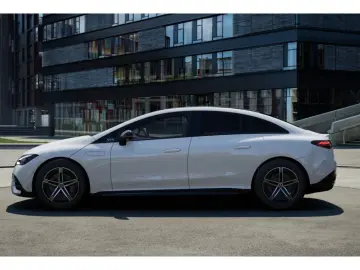 MERCEDES-BENZ EQE 350 4M AMG-Sport Pano AHK DIGITAL …