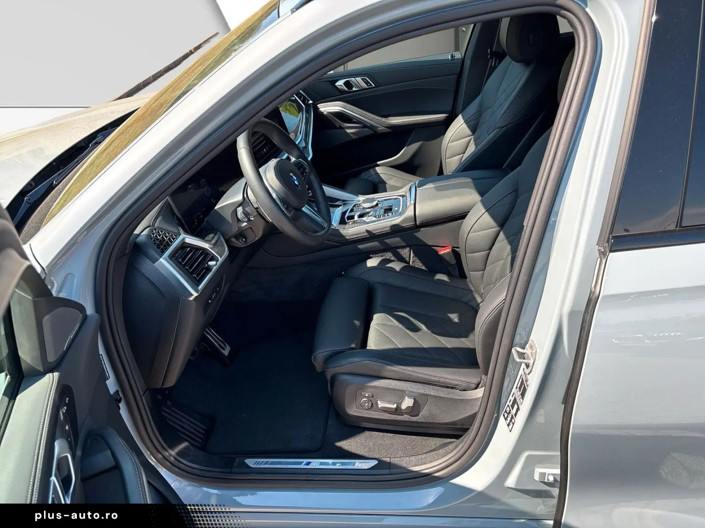 BMW X6 xDrive30d M Sport Pro 22 Zoll AHK Pano H&K