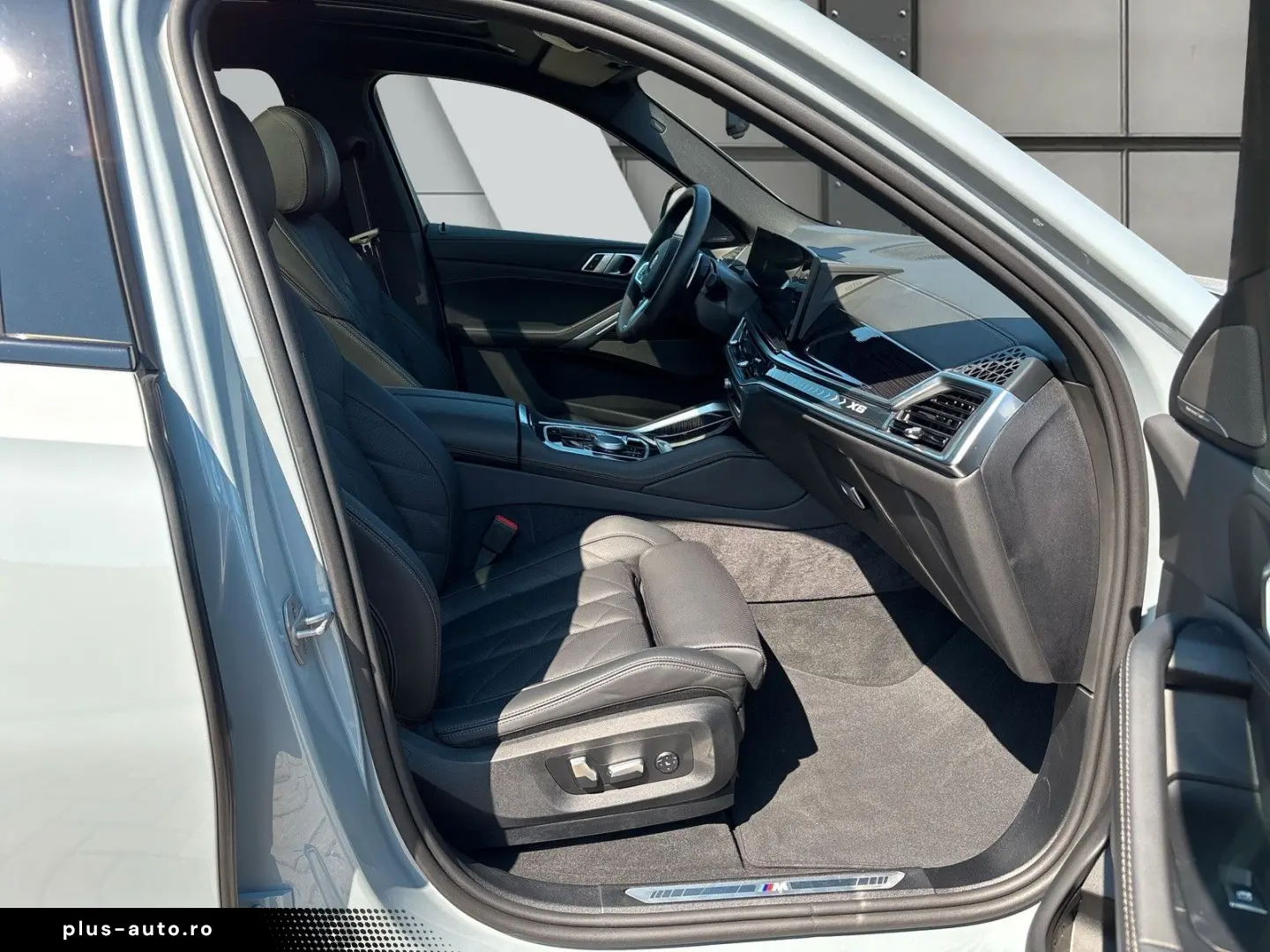 BMW X6 xDrive30d M Sport Pro 22 Zoll AHK Pano H&K