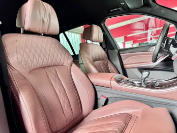 BMW X5 30d M Sport Individual DrivingAssist 360
