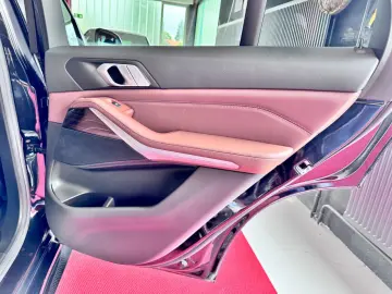 BMW X5 30d M Sport Individual DrivingAssist 360