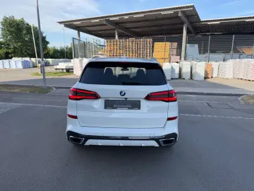 BMW X5 xDrive 30 d M Sport 21 Zoll 7 Sitz DVD Air