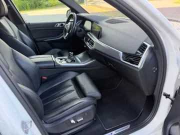 BMW X5 xDrive 30 d M Sport 21 Zoll 7 Sitz DVD Air
