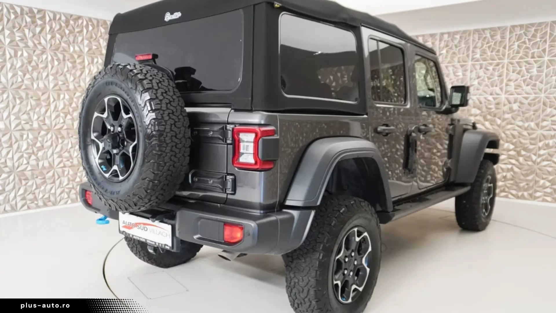 Jeep Wrangler Rubicon Plug-In-Hybrid