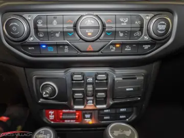 Jeep Wrangler Rubicon Plug-In-Hybrid