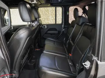 Jeep Wrangler Rubicon Plug-In-Hybrid