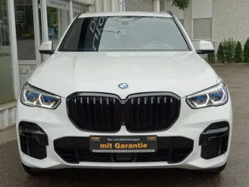 BMW X5 xDrive30d 21  M Sport Navi Leder Laser Luftfe