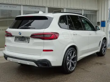 BMW X5 xDrive30d 21  M Sport Navi Leder Laser Luftfe