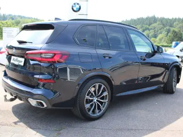 BMW X5 x45e M Sport 2AchsLuftf.ACC SurView Laser AHK
