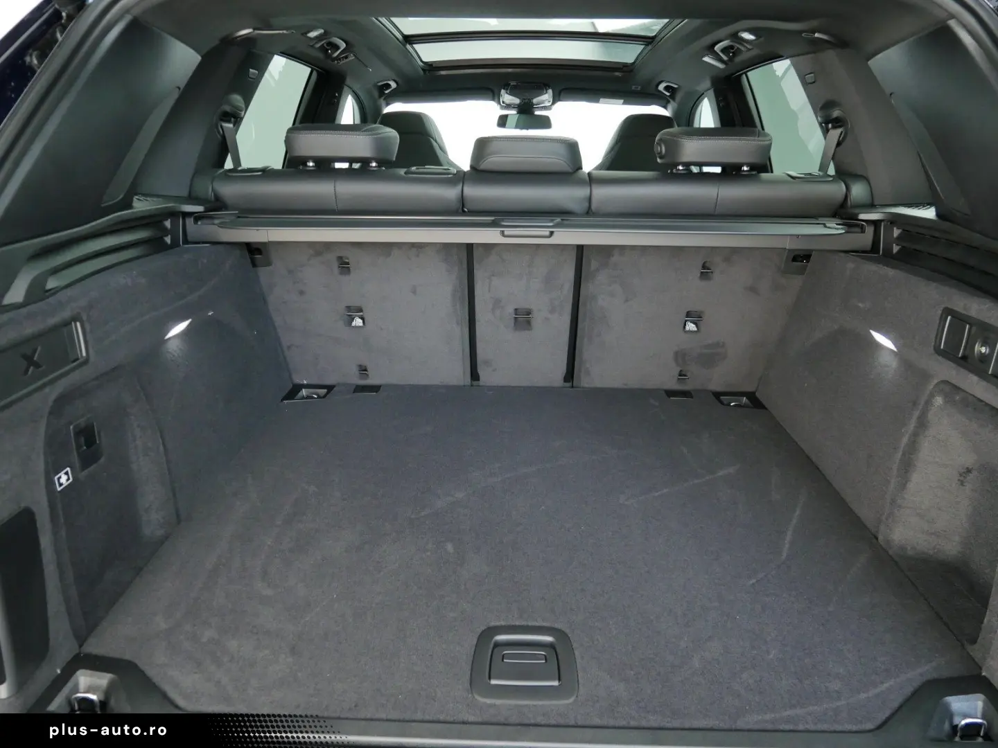 BMW X5 xDrive30d (M-Sport Navi AHK Pano HUD H K ACC)