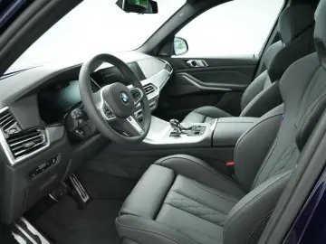 BMW X5 xDrive30d (M-Sport Navi AHK Pano HUD H K ACC)