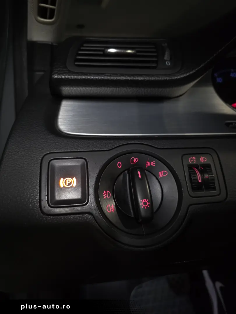 VW Passat B6  2.0 FSI  motor nou (detalii in descriere)