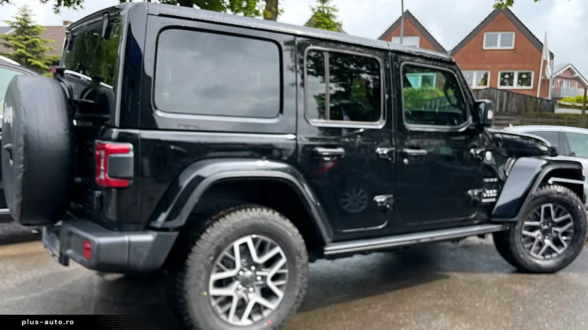 Jeep Wrangler ICE MY24 Sahara  new tires inspection