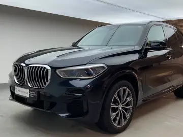 BMW X5 xDrive30d A M-Sport StdHzg LCProf Pano AHK