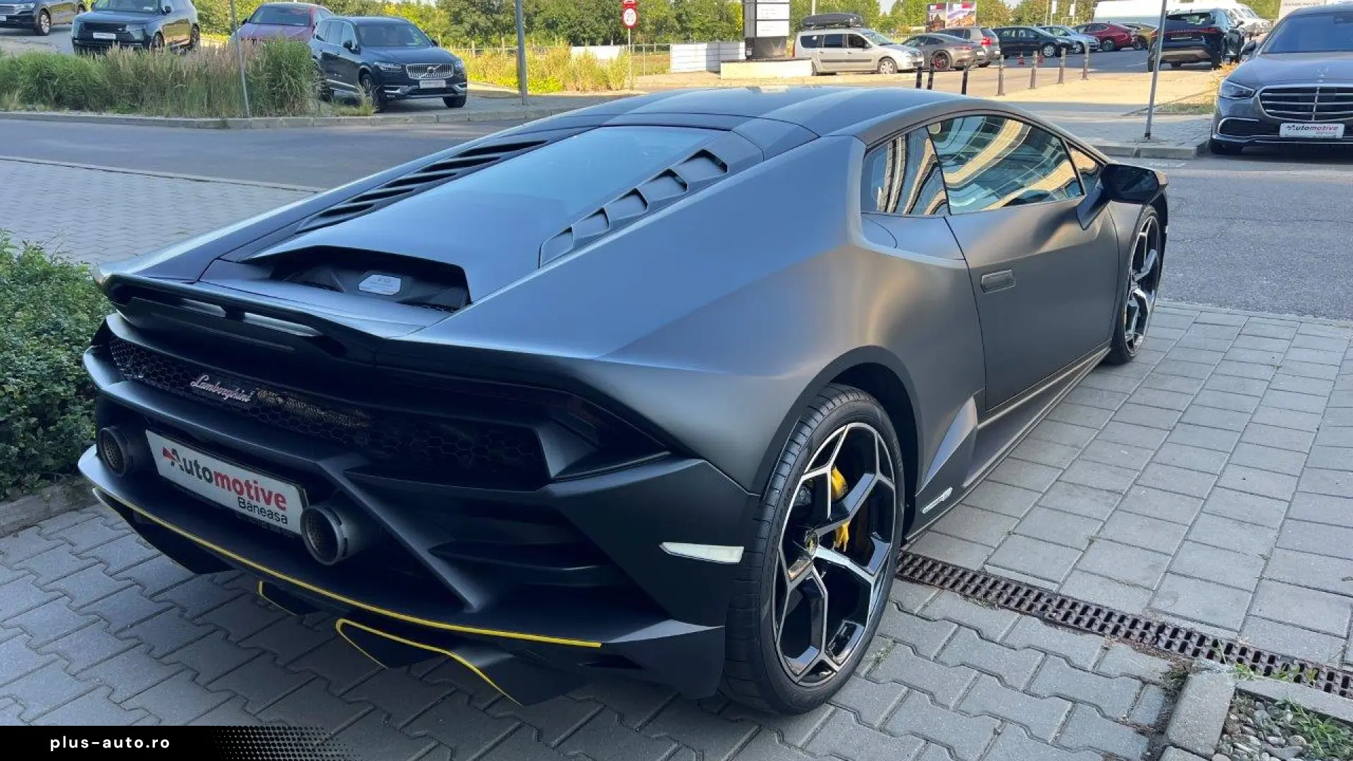 LAMBORGHINI HURACAN EVO RWD