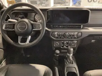 Jeep Wrangler Sahara 2.0l T-GDI 270 PS 4x4