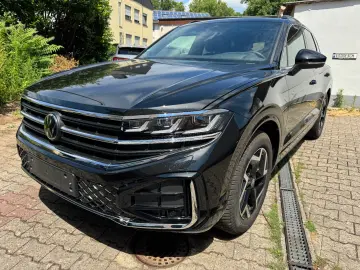 VW Touareg R-Line 3.0 TDI