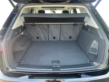 VW Touareg 4Motion TDI tiptronic