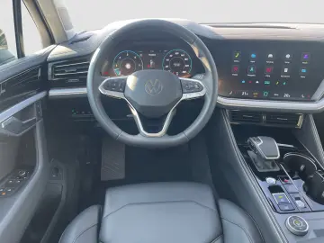 VW Touareg 4Motion TDI tiptronic