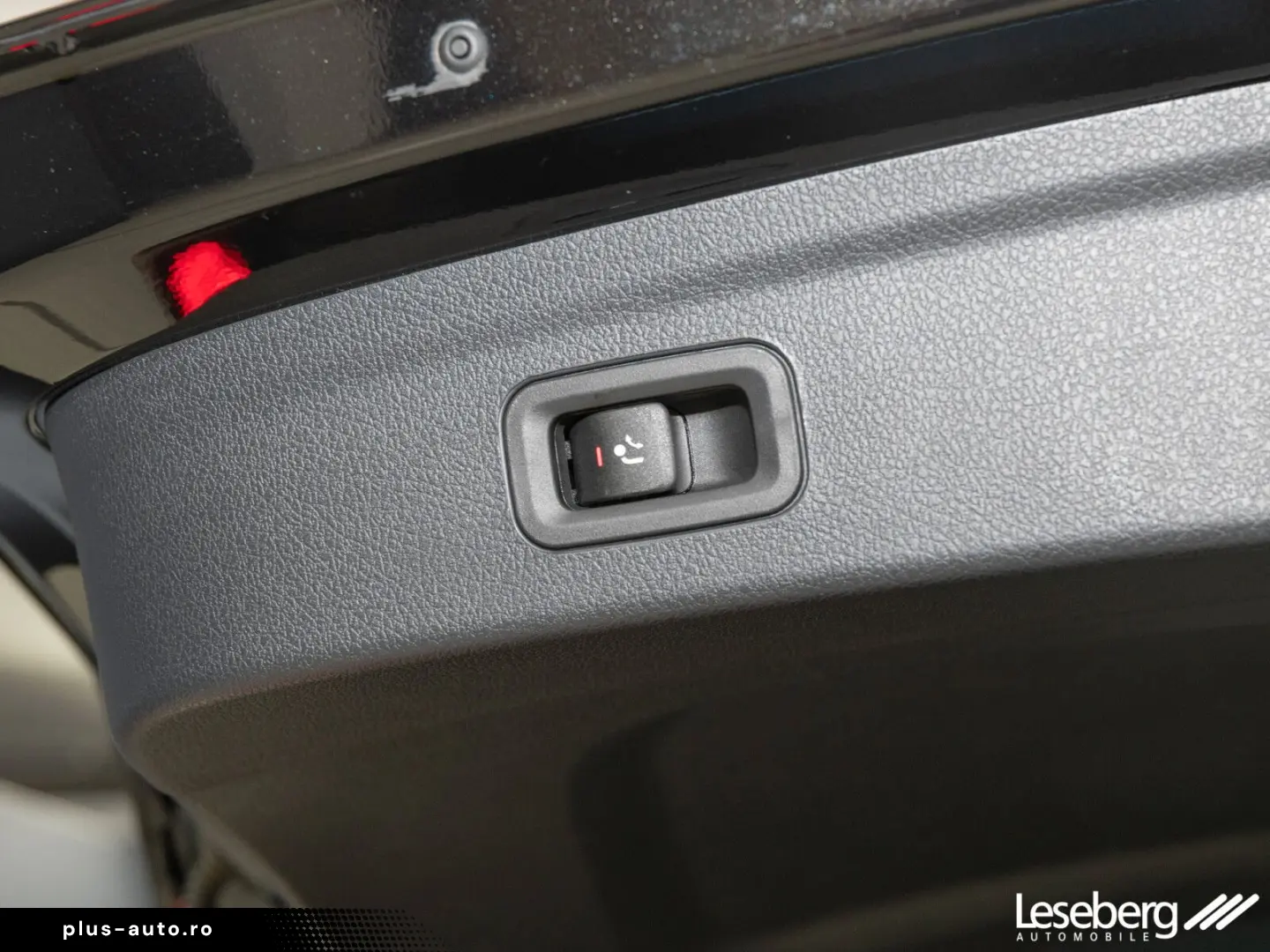 MERCEDES-BENZ GLE 450 4M AMG Multibeam Panorama Airmatic AHK