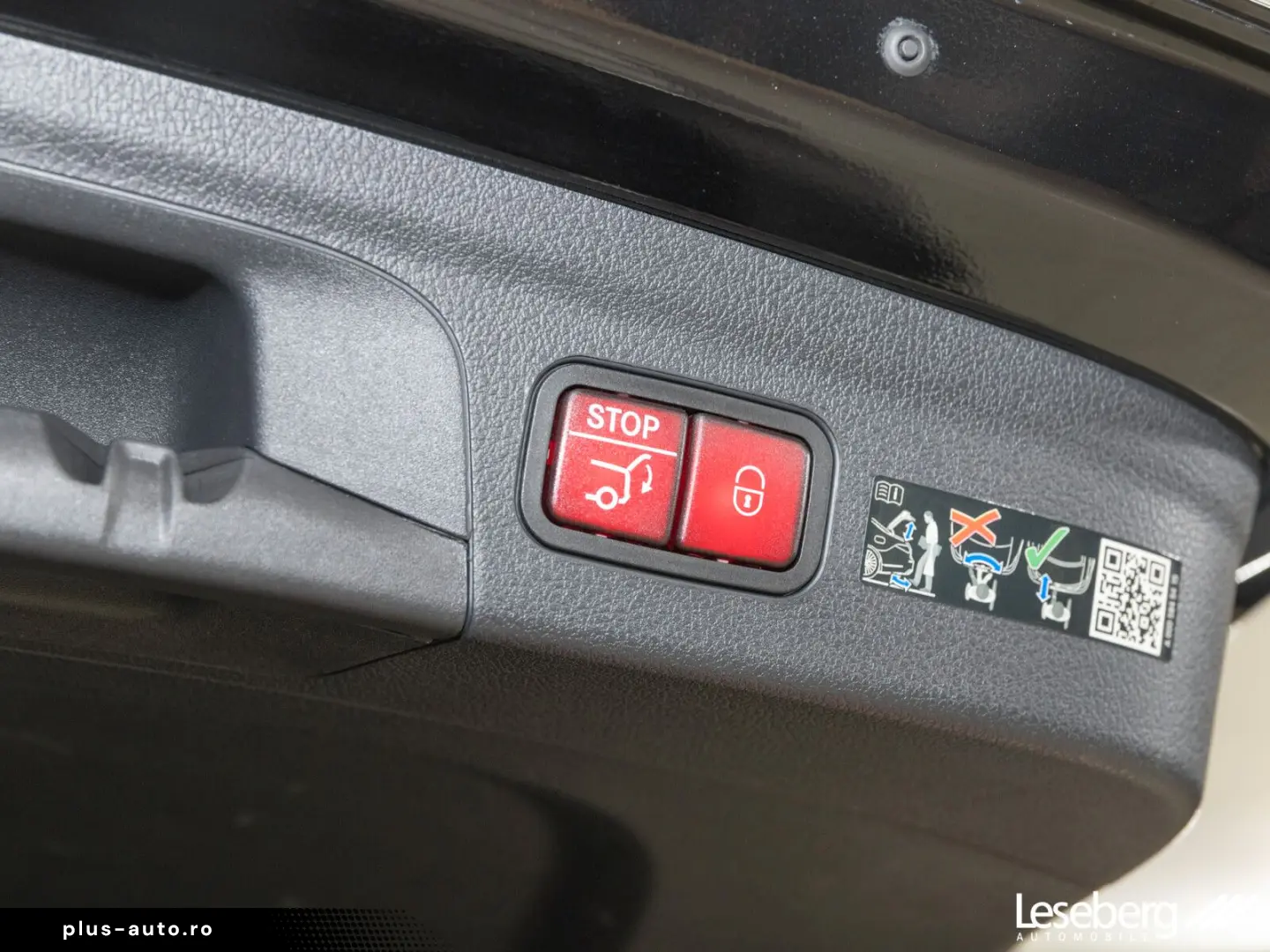 MERCEDES-BENZ GLE 450 4M AMG Multibeam Panorama Airmatic AHK