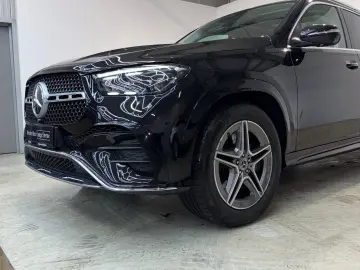 MERCEDES-BENZ GLE 450 4M AMG Panorama Burmester Memo…