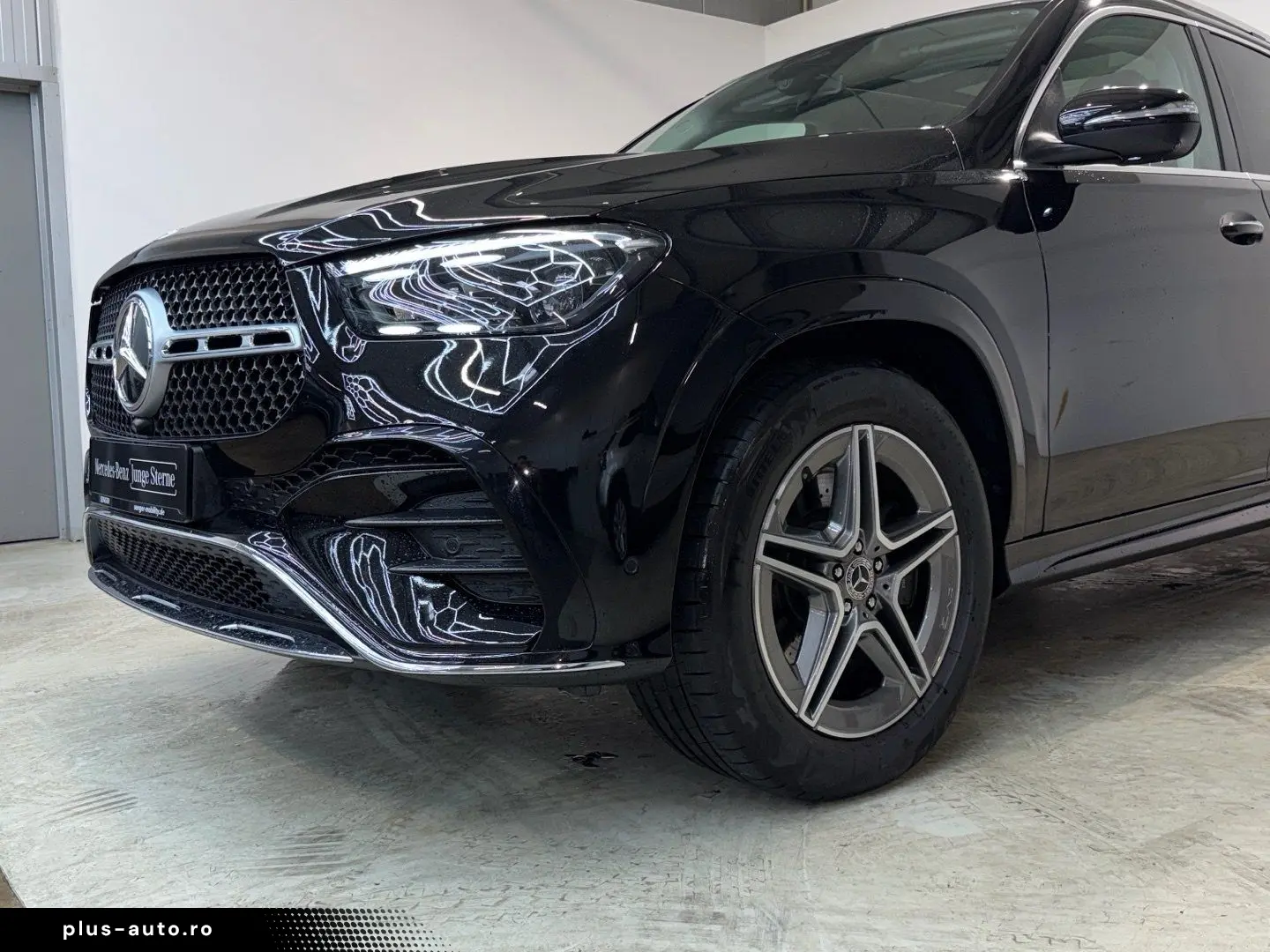 MERCEDES-BENZ GLE 450 4M AMG Panorama Burmester Memo&hellip;