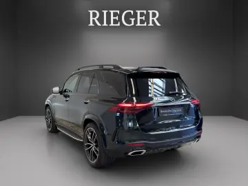 MERCEDES-BENZ GLE 450 d 4M AMG 7Sitze AHK NIGHT Pano…