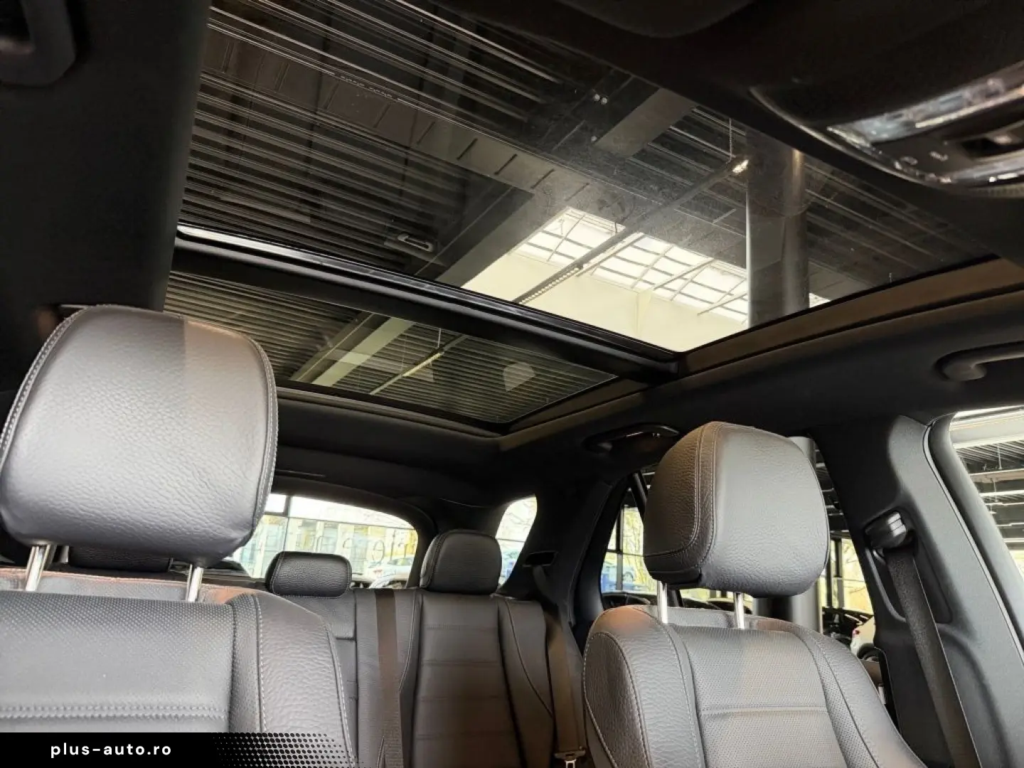 MERCEDES-BENZ GLE 450 d 4M AMG MBEAM DISTR BURM HuD PANO AHK