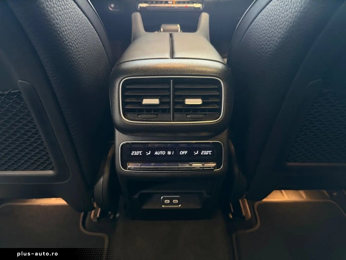 MERCEDES-BENZ GLE 450 d 4M AMG MBEAM DISTR BURM HuD PANO AHK