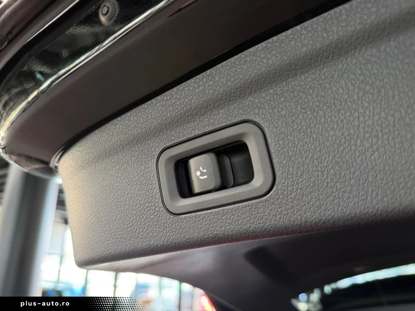 MERCEDES-BENZ GLE 450 d 4M AMG MBEAM DISTR BURM HuD PANO AHK